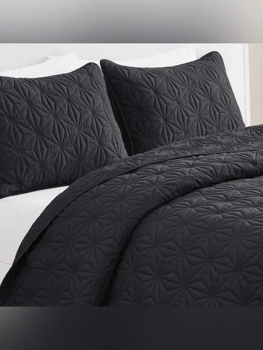 VCNY Home 3-Piece Grey Geometric Quilt Set  King